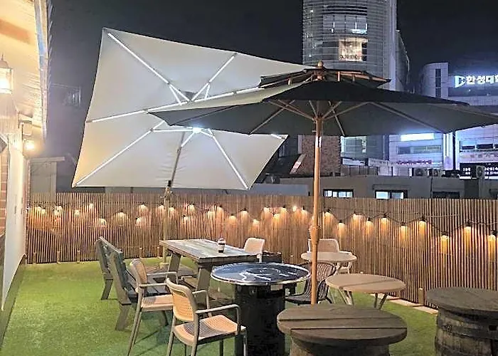 Jongro Daehakro Rose Hotel