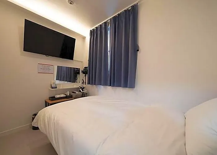 Hotel Jongro Daehakro Rose